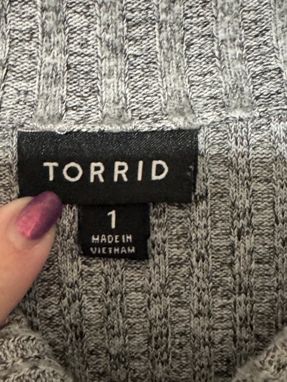 Torrid Gray Ribbed Zip Front Pullover – Size 1 - Picture 2 of 4